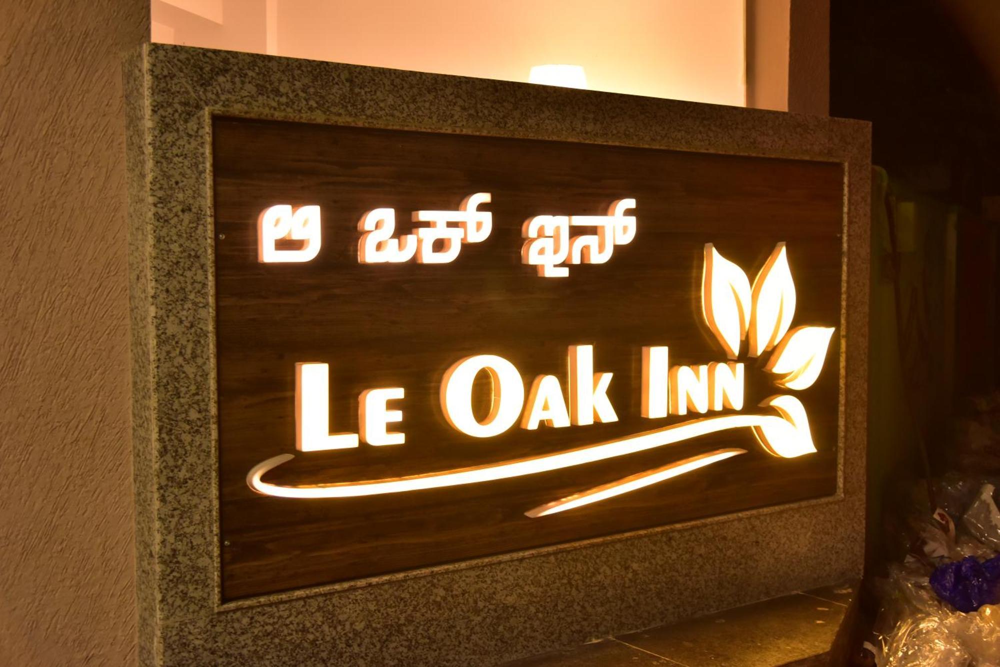 Le Oak Inn Mysore Exterior photo